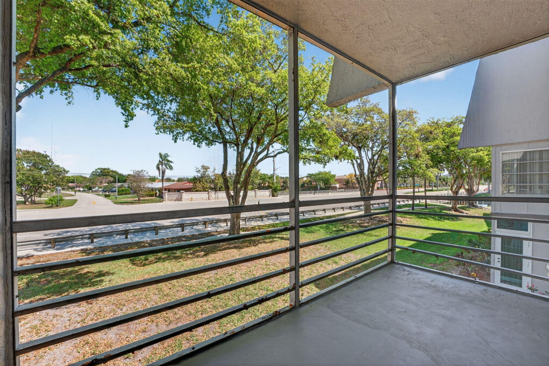 9081 Lime Bay Boulevard, Tamarac, FL 33321 Photo