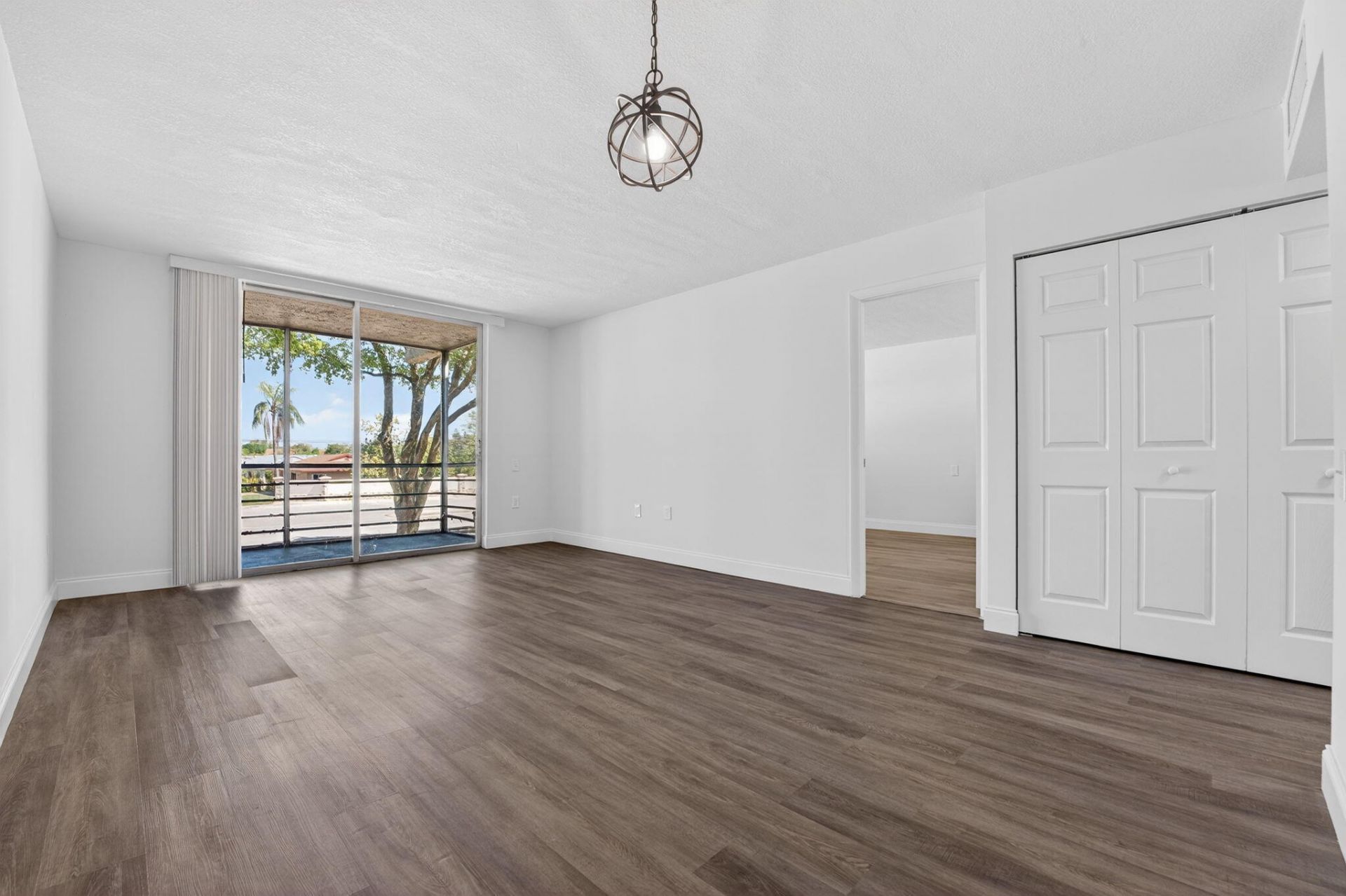 9081 Lime Bay Boulevard, Tamarac, FL 33321 Photo