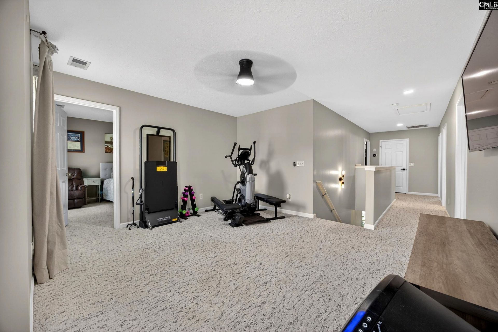 148 Flagstone Way Photo 17