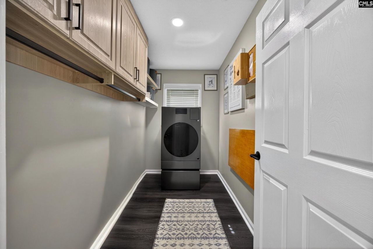 148 Flagstone Way Photo 18