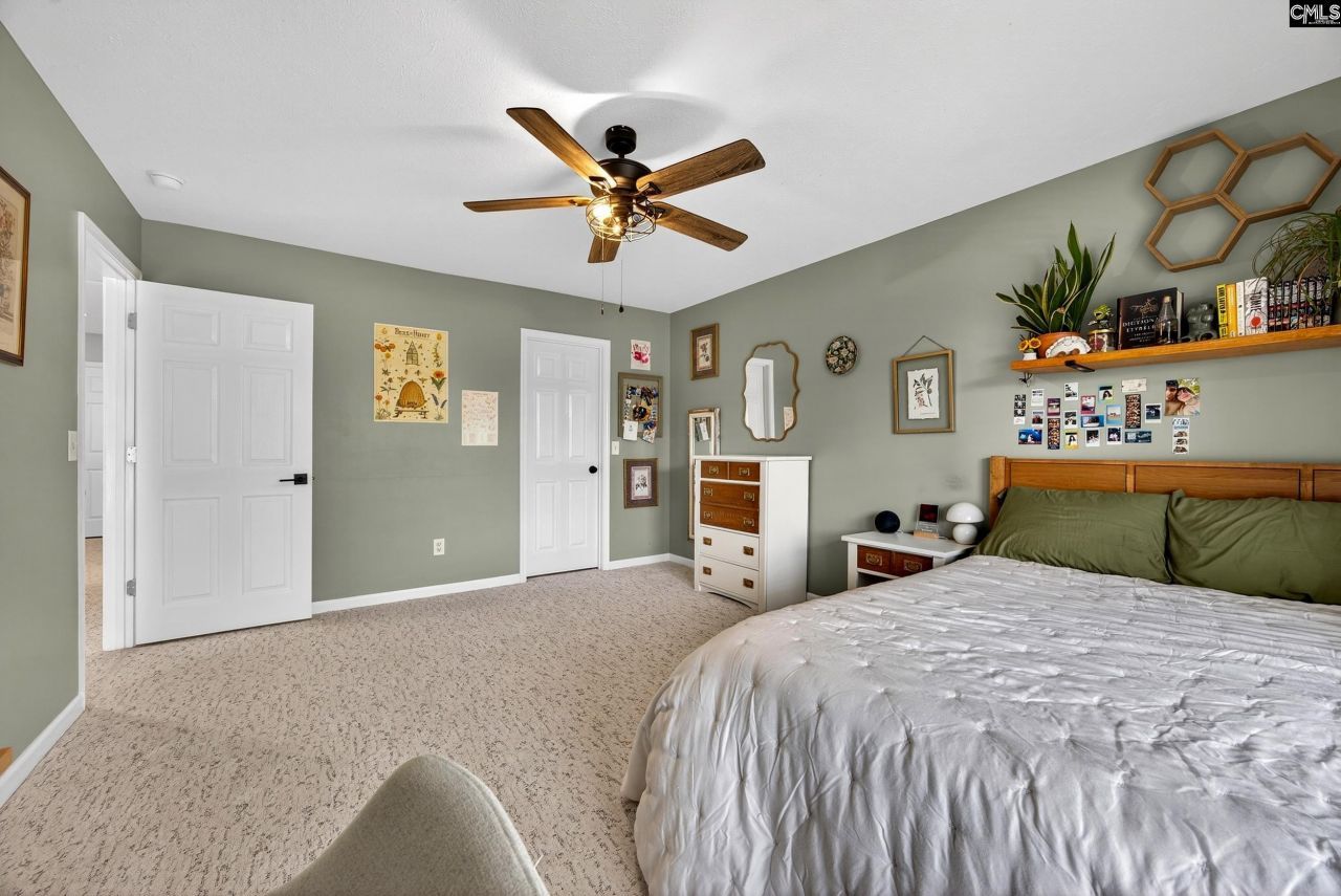 148 Flagstone Way Photo 23