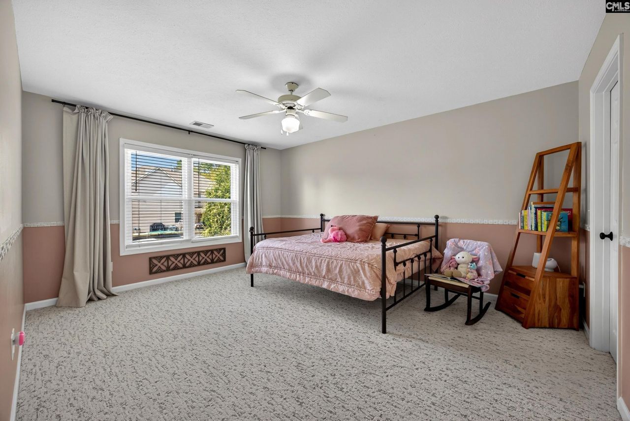 148 Flagstone Way Photo 25