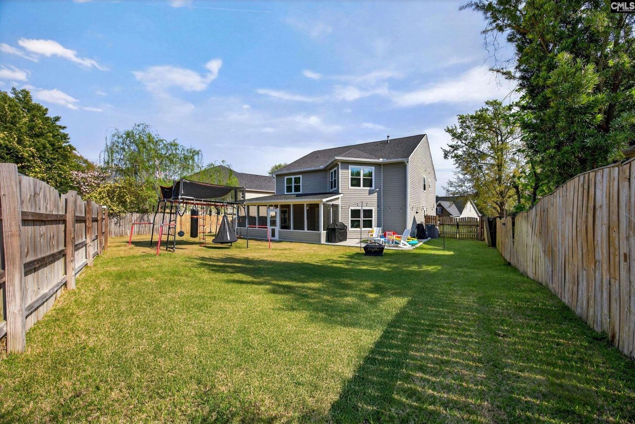 148 Flagstone Way Photo 30