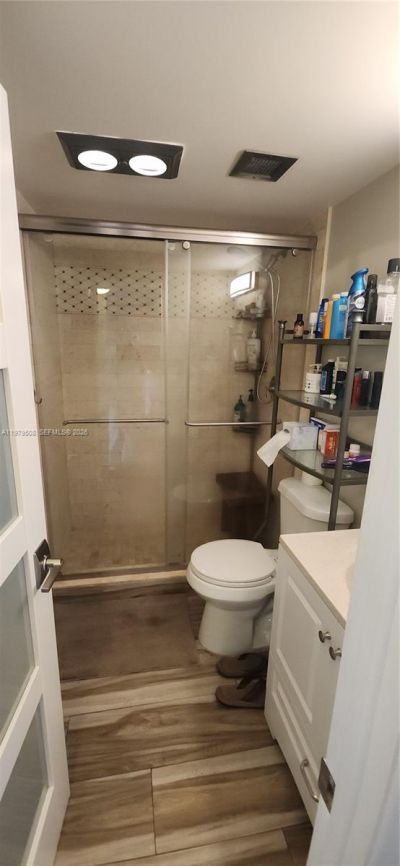 1965 S Ocean Dr, Unit 5Q, Hallandale Beach, FL 33009 Photo
