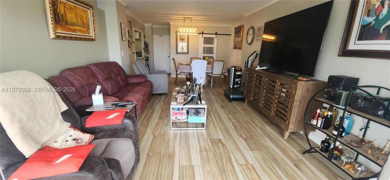 1965 S Ocean Dr, Unit 5Q, Hallandale Beach, FL 33009 Photo