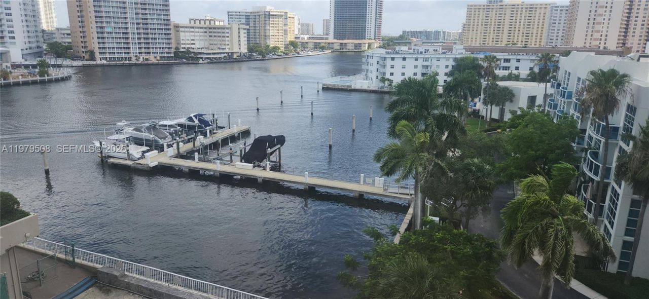 1965 S Ocean Dr, Unit 5Q, Hallandale Beach, FL 33009 Photo