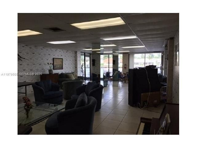 1965 S Ocean Dr, Unit 5Q, Hallandale Beach, FL 33009 Photo