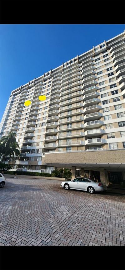 1965 S Ocean Dr, Unit 5Q, Hallandale Beach, FL 33009 Photo
