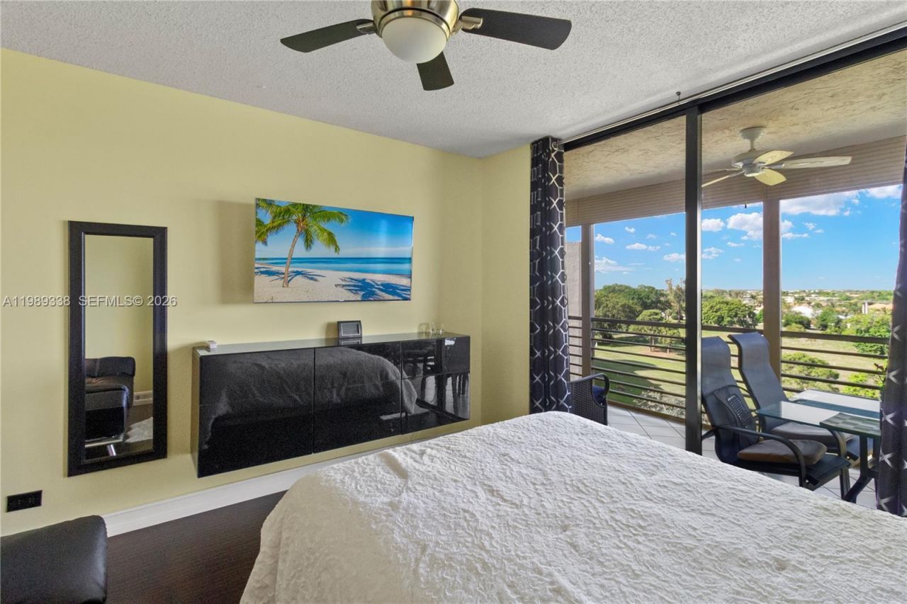 7400 Radice Ct , Unit 702, Lauderhill, FL 33319 Photo