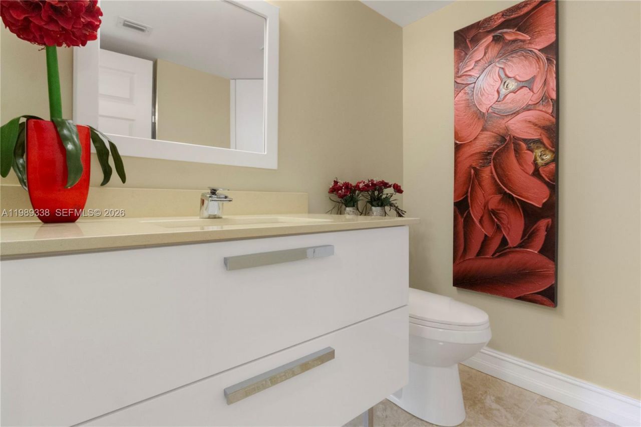 7400 Radice Ct , Unit 702, Lauderhill, FL 33319 Photo