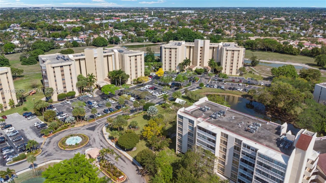 7400 Radice Ct , Unit 702, Lauderhill, FL 33319 Photo