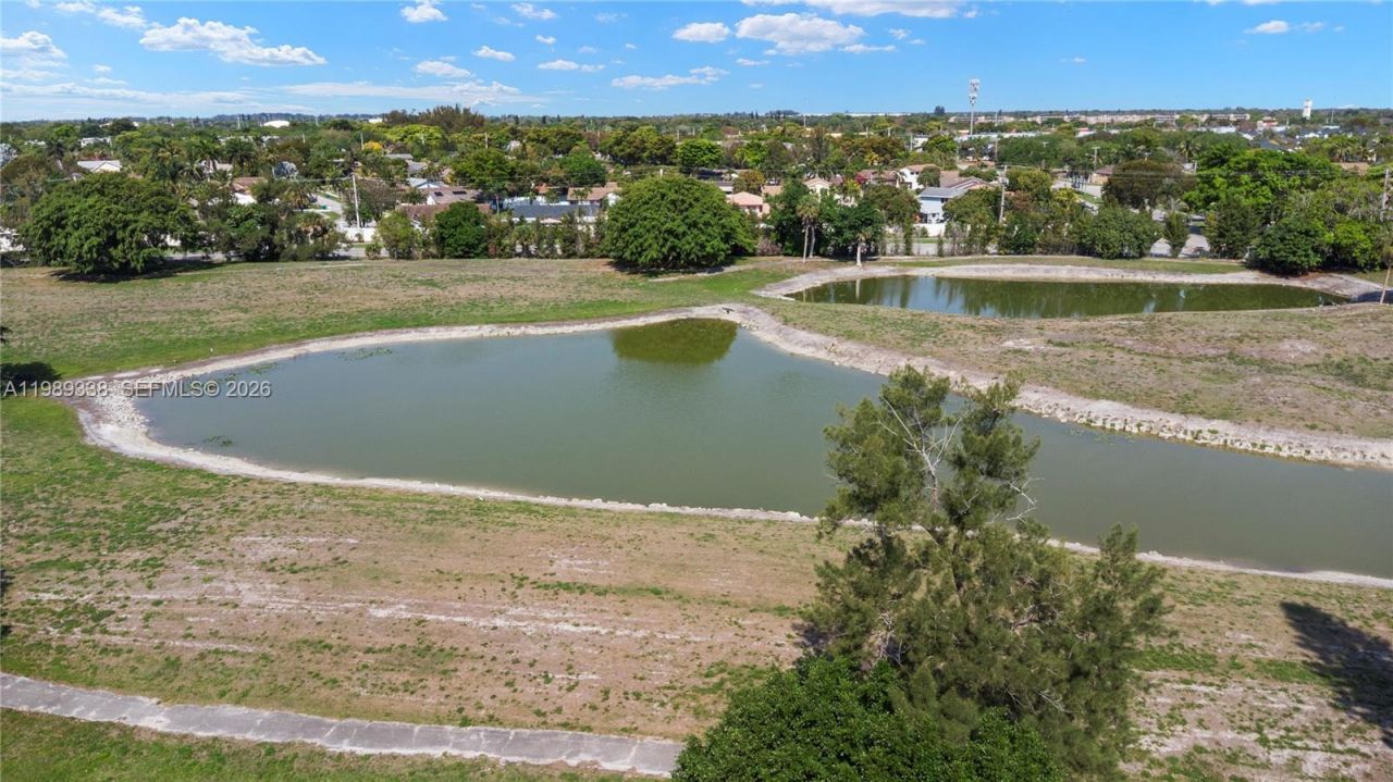 7400 Radice Ct , Unit 702, Lauderhill, FL 33319 Photo