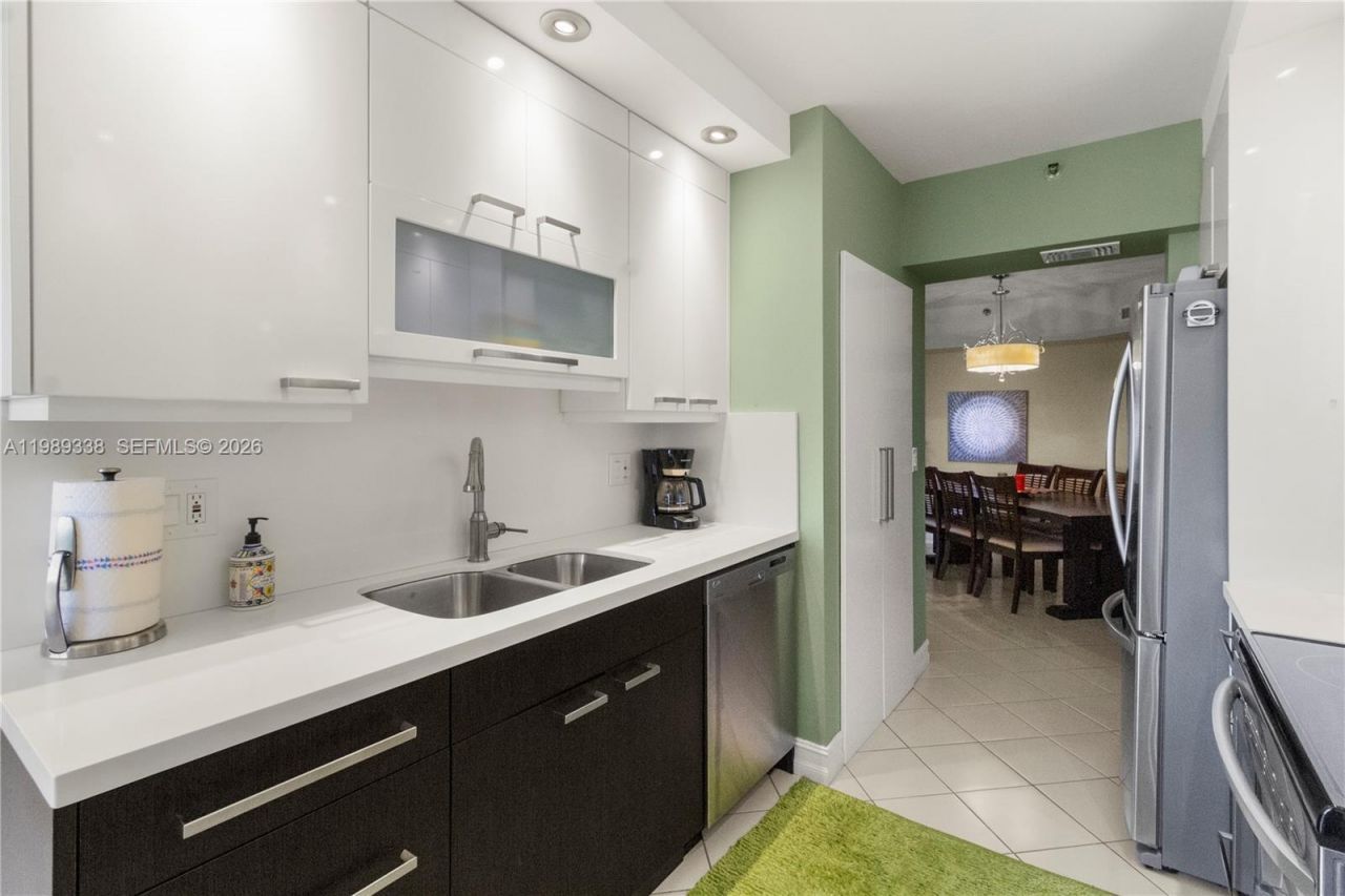 7400 Radice Ct , Unit 702, Lauderhill, FL 33319 Photo