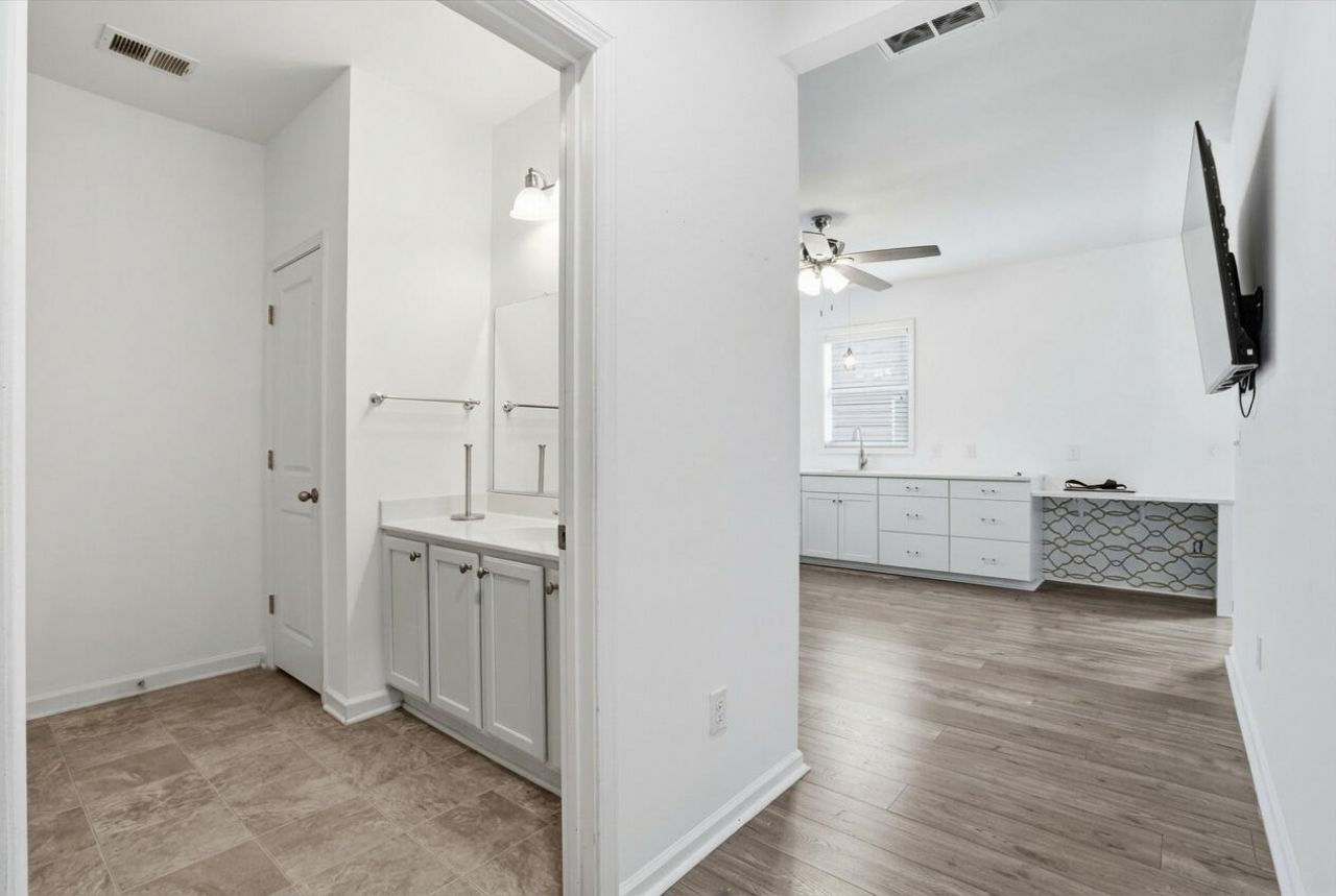 2307 Hummingbird Lane Photo 20