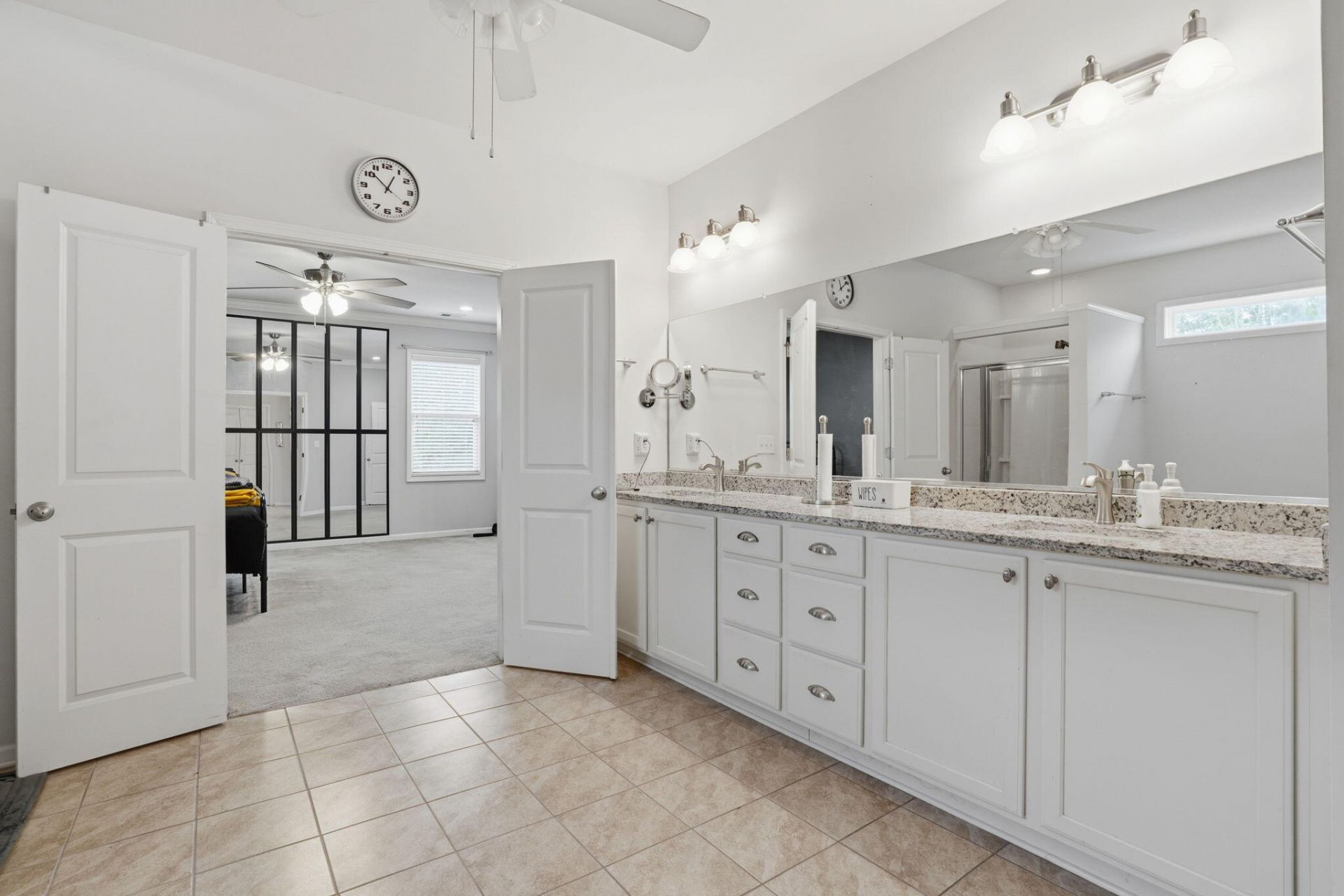 2307 Hummingbird Lane Photo 32