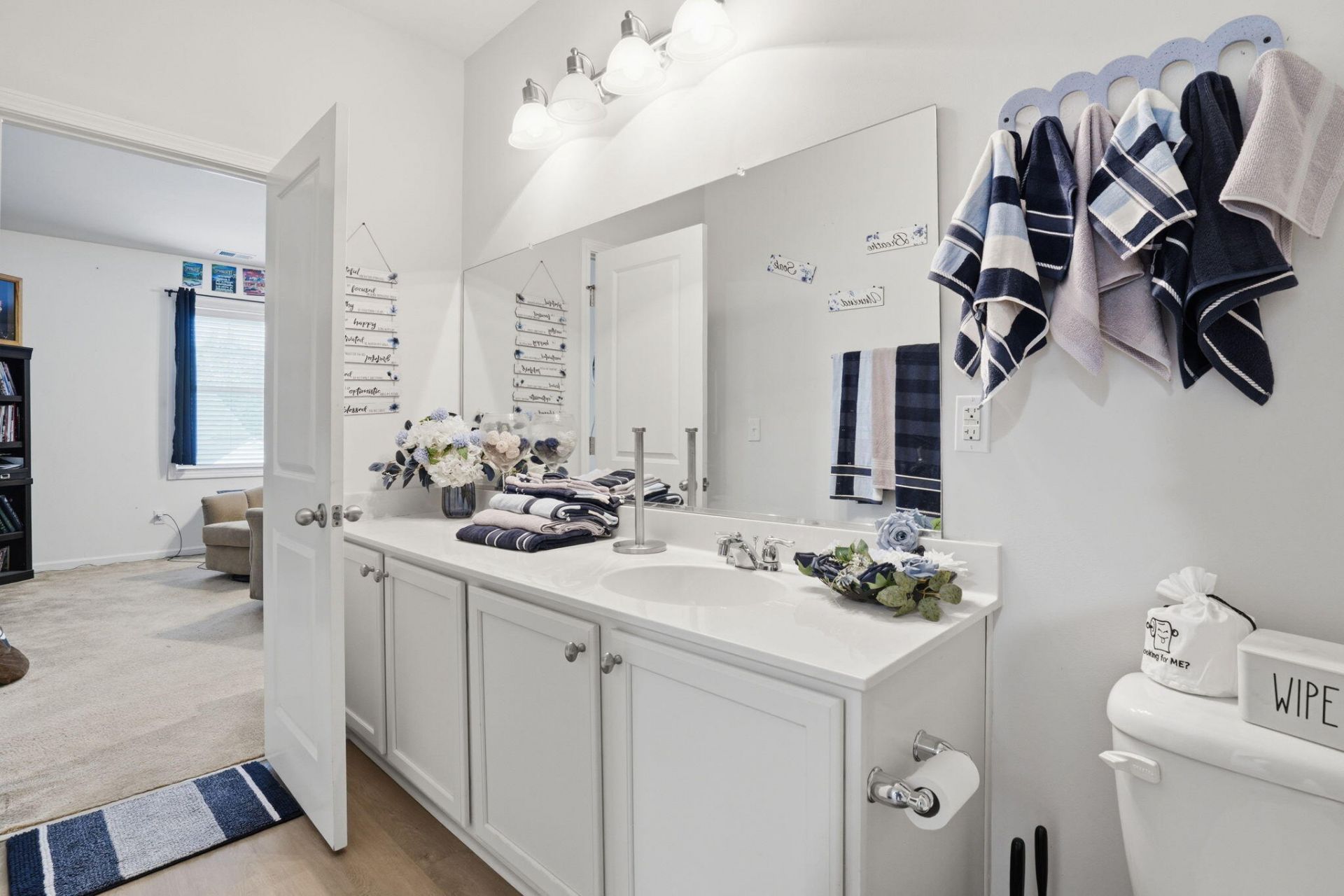 2307 Hummingbird Lane Photo 38