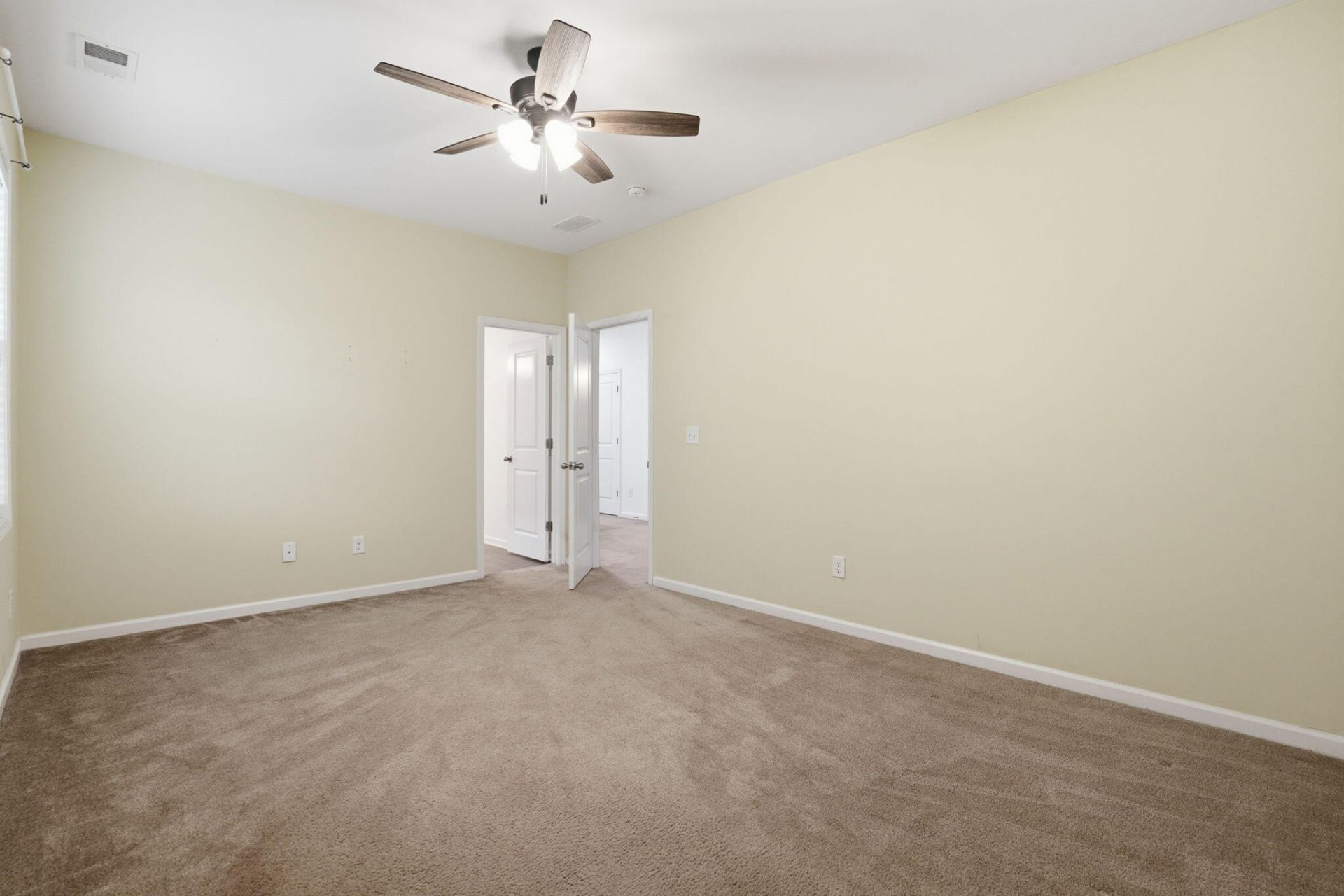 2307 Hummingbird Lane Photo 41