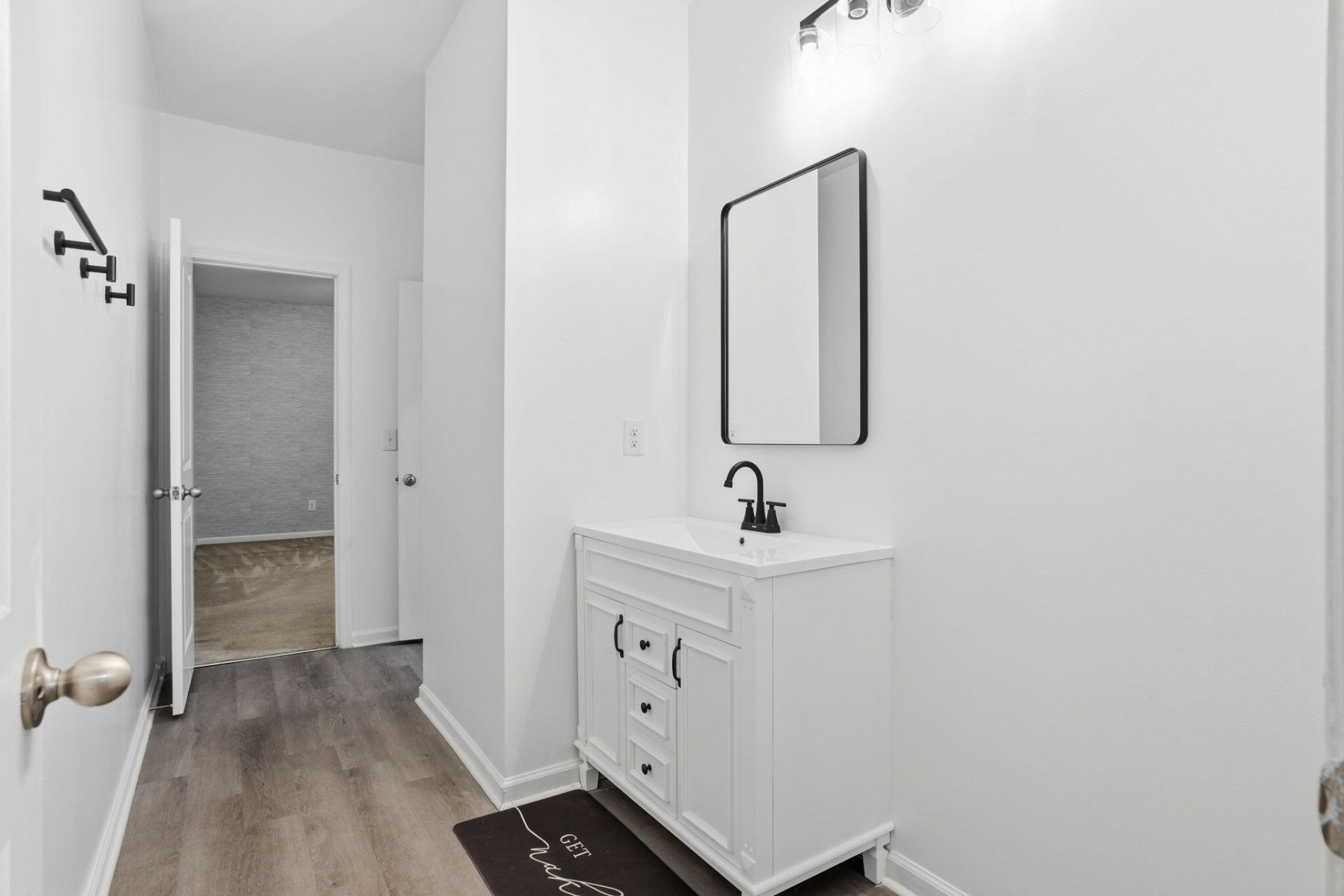 2307 Hummingbird Lane Photo 46