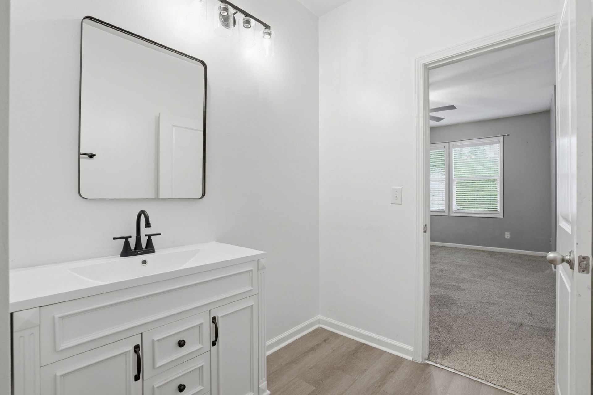 2307 Hummingbird Lane Photo 49