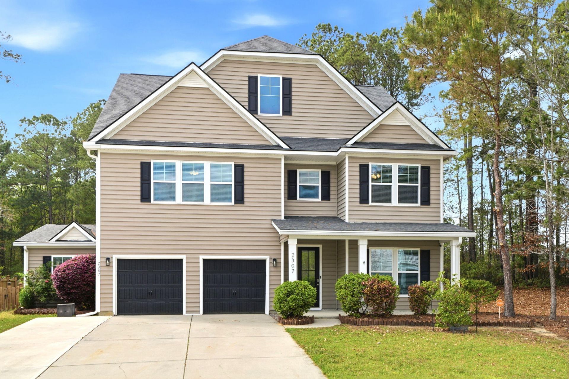 2307 Hummingbird Lane Photo 6