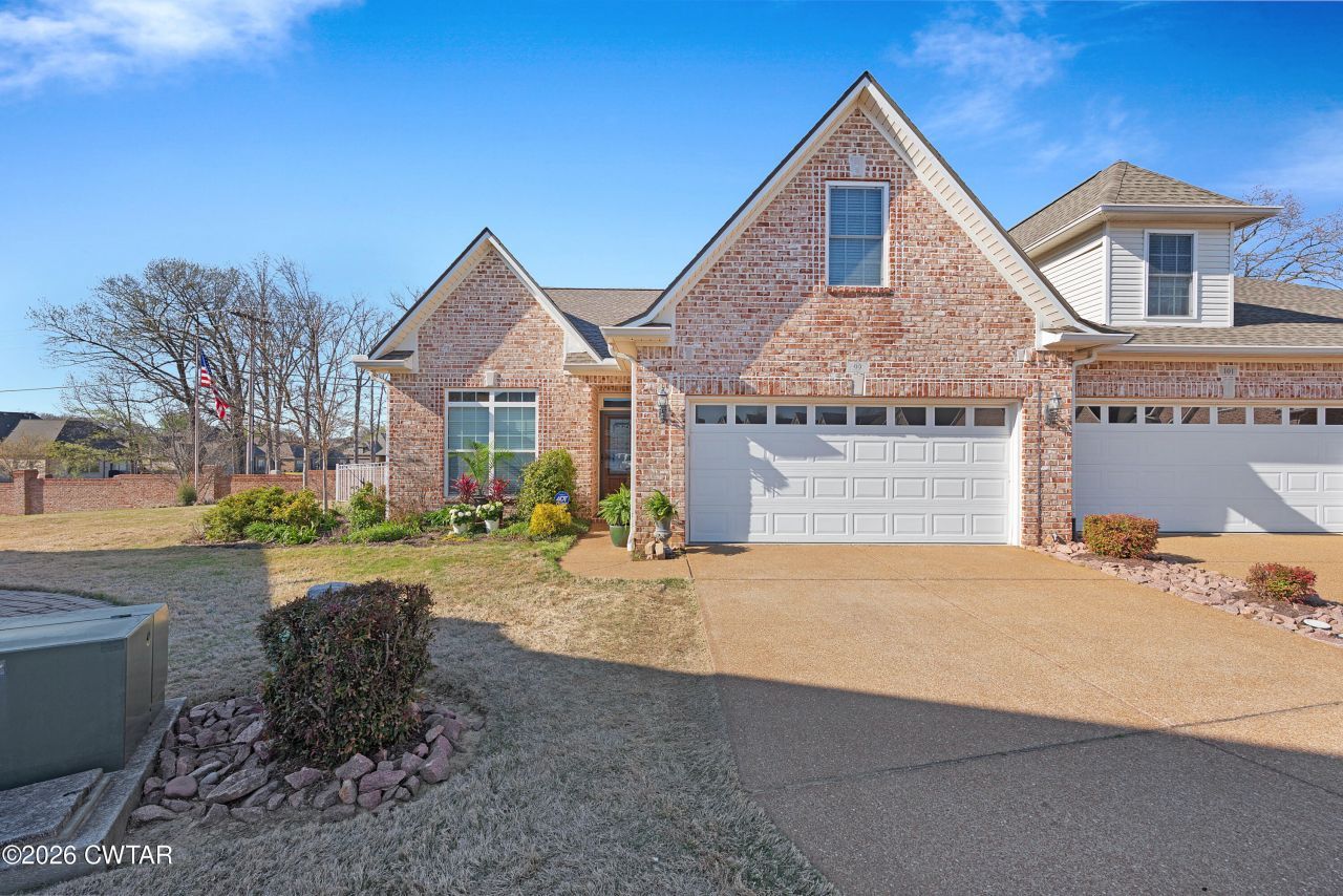 99 Emerald Ridge Cove  Jackson, TN 38305
