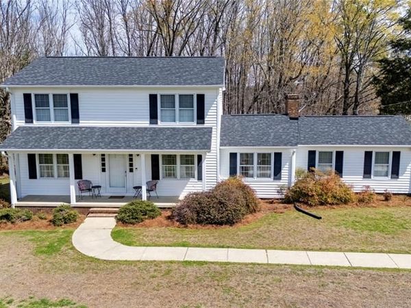 623 Stoney Creek Church Road , Alamance, NC 27217