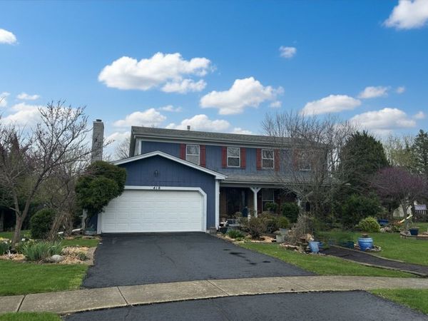 418 Churchill Court, Batavia, IL 60510