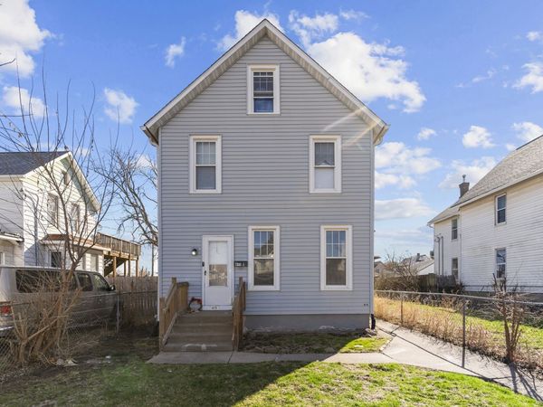 615 44th Street , Rock Island, IL 61201