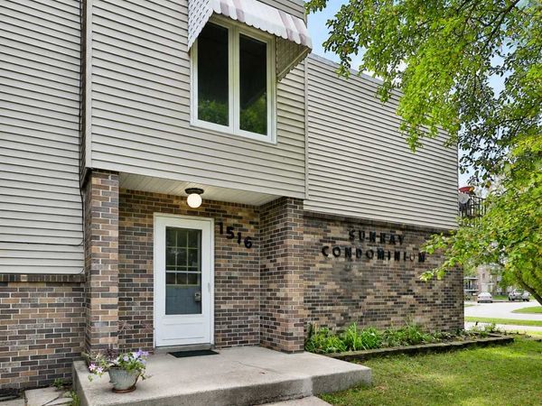 1516 19 1/2 Street S, Unit 6, Moorhead, MN 56560