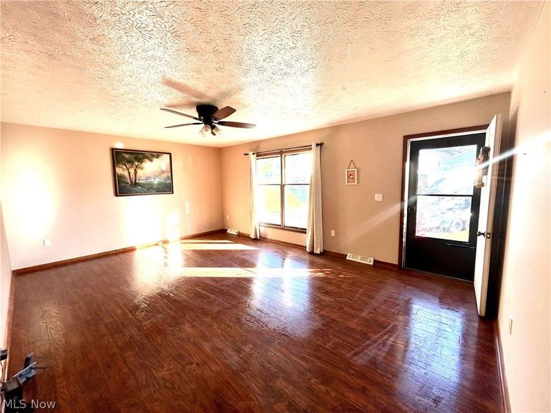 2205 Kimball Court, Akron, OH 44314 Photo 2