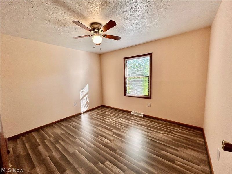 2205 Kimball Court, Akron, OH 44314 Photo 9