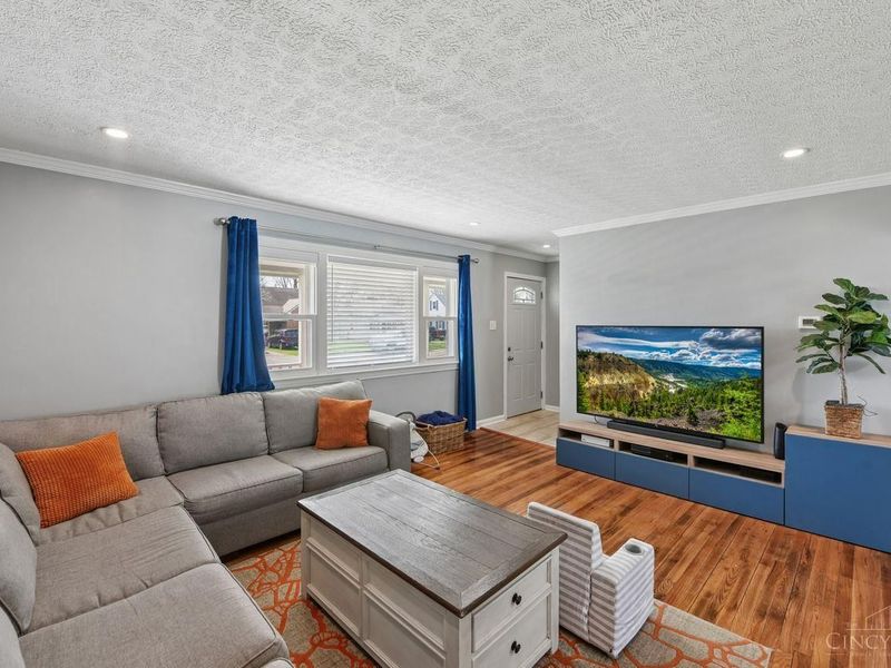 404 W Church Street, Mason, OH 45040 Photo 7