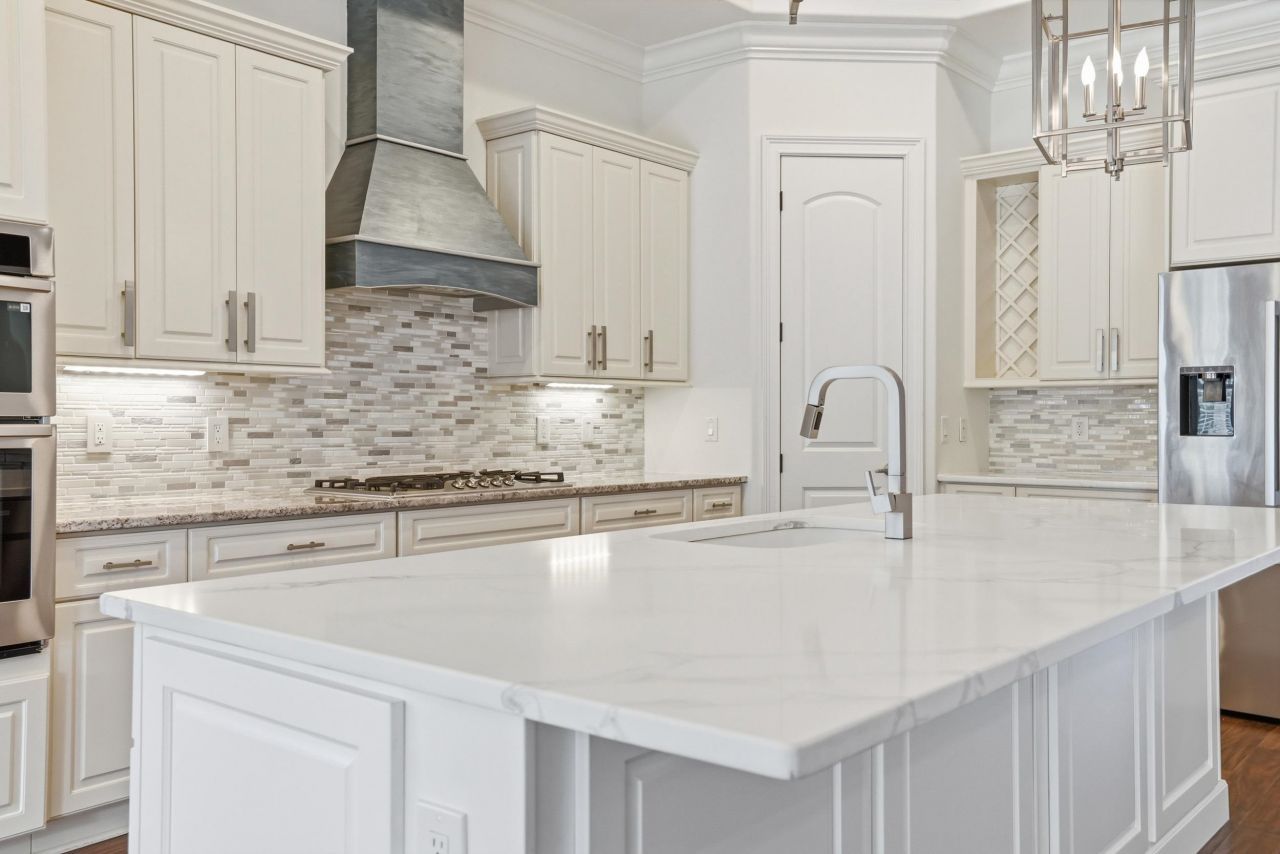 630 Edgecreek Dr.  Photo 12