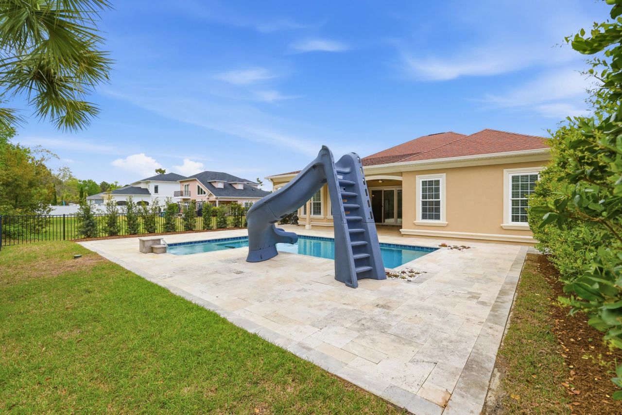 630 Edgecreek Dr.  Photo 17