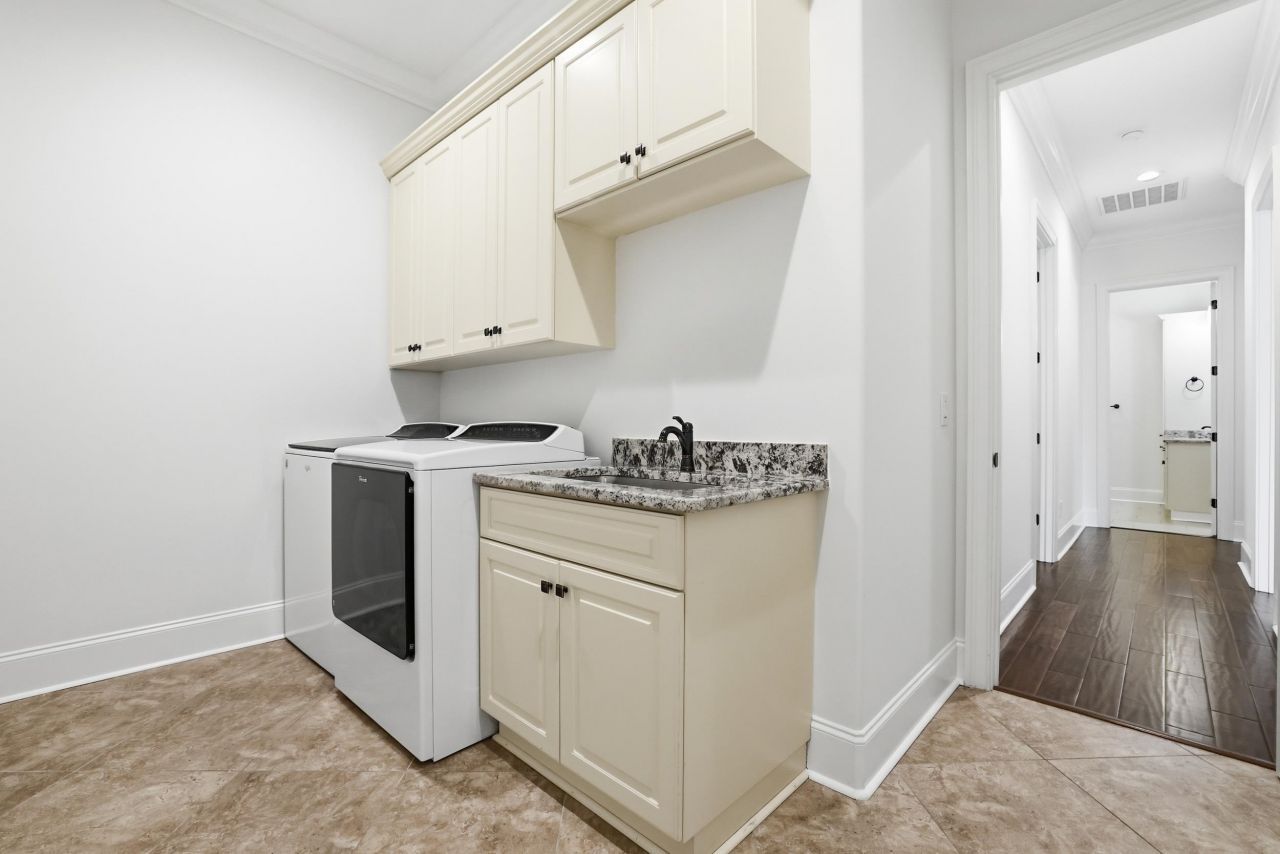 630 Edgecreek Dr.  Photo 33