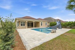 630 Edgecreek Dr.  photo 4