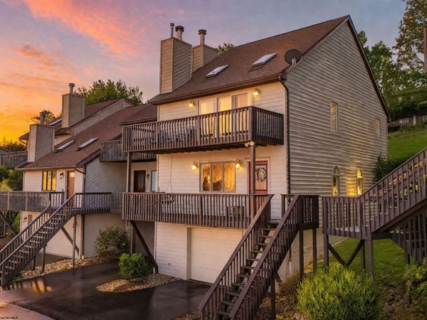 615 Mariner Village, Morgantown, WV 26508