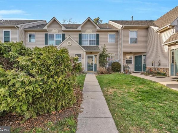 2711 FALCON COURT , HAMILTON TWP, NJ 08330