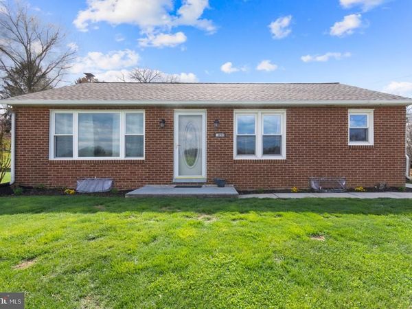 2890 JEFFERSON ROAD, SPRING GROVE, PA 17362