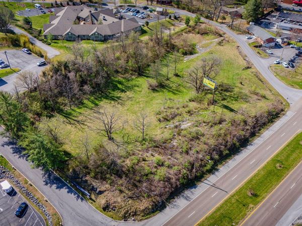 435 Shelby Lane, Bristol, TN 37620