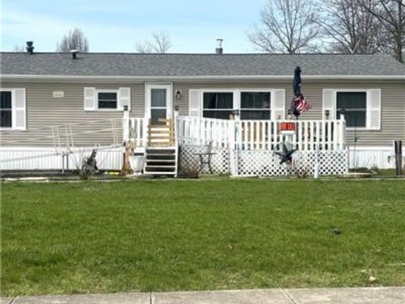 348 Oakwood Court, Dayton, OH 45417 Photo 1