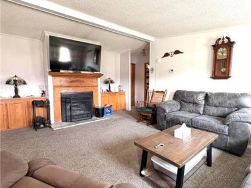 348 Oakwood Court, Dayton, OH 45417 Photo 4