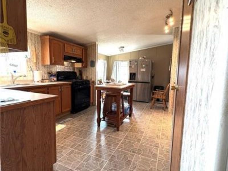 348 Oakwood Court, Dayton, OH 45417 Photo 9