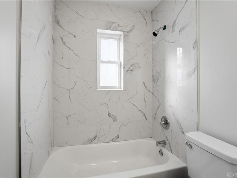 2807 W Galbraith Road, Cincinnati, OH 45239 Photo 16