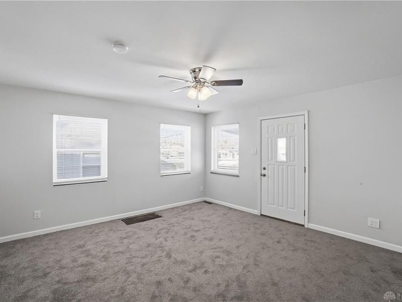 2807 W Galbraith Road, Cincinnati, OH 45239 Photo 2