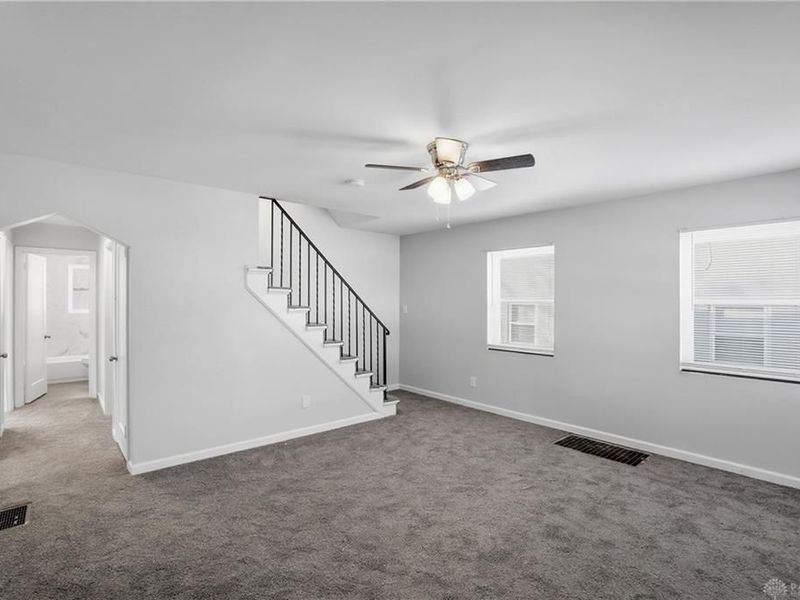 2807 W Galbraith Road, Cincinnati, OH 45239 Photo 3