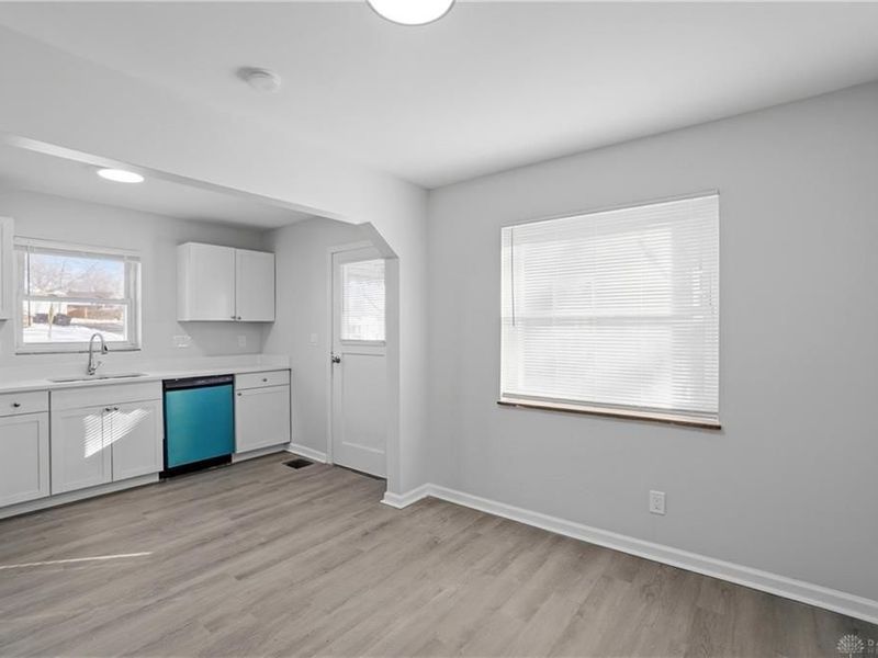 2807 W Galbraith Road, Cincinnati, OH 45239 Photo 5