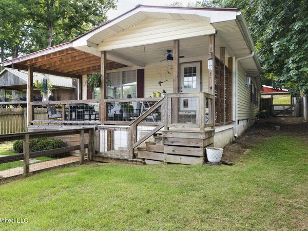 1294 Lakeview Drive, Ashland, MS 38603