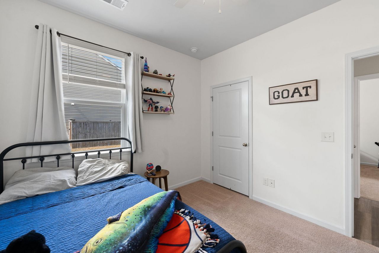 601 Wayton Circle Photo 15