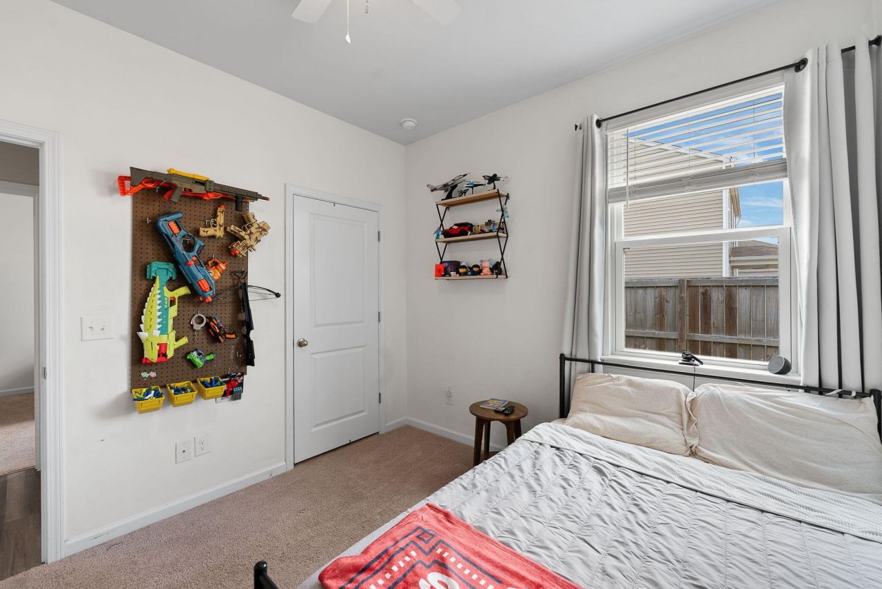 601 Wayton Circle Photo 17